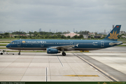 VN-A395_1_16PX.jpg